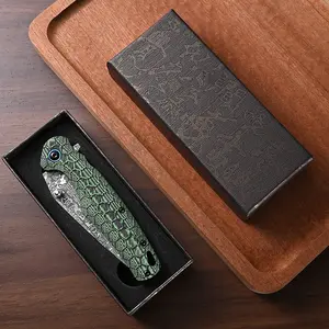 Damascus steel multi-functional camping knife, green honeycomb G10 non-slip handle, EDC outdoor camping portable tool, suitable for home meat, fruit, and vegetable cutting and peeling, outdoor camping use, the best gift for family and friends!