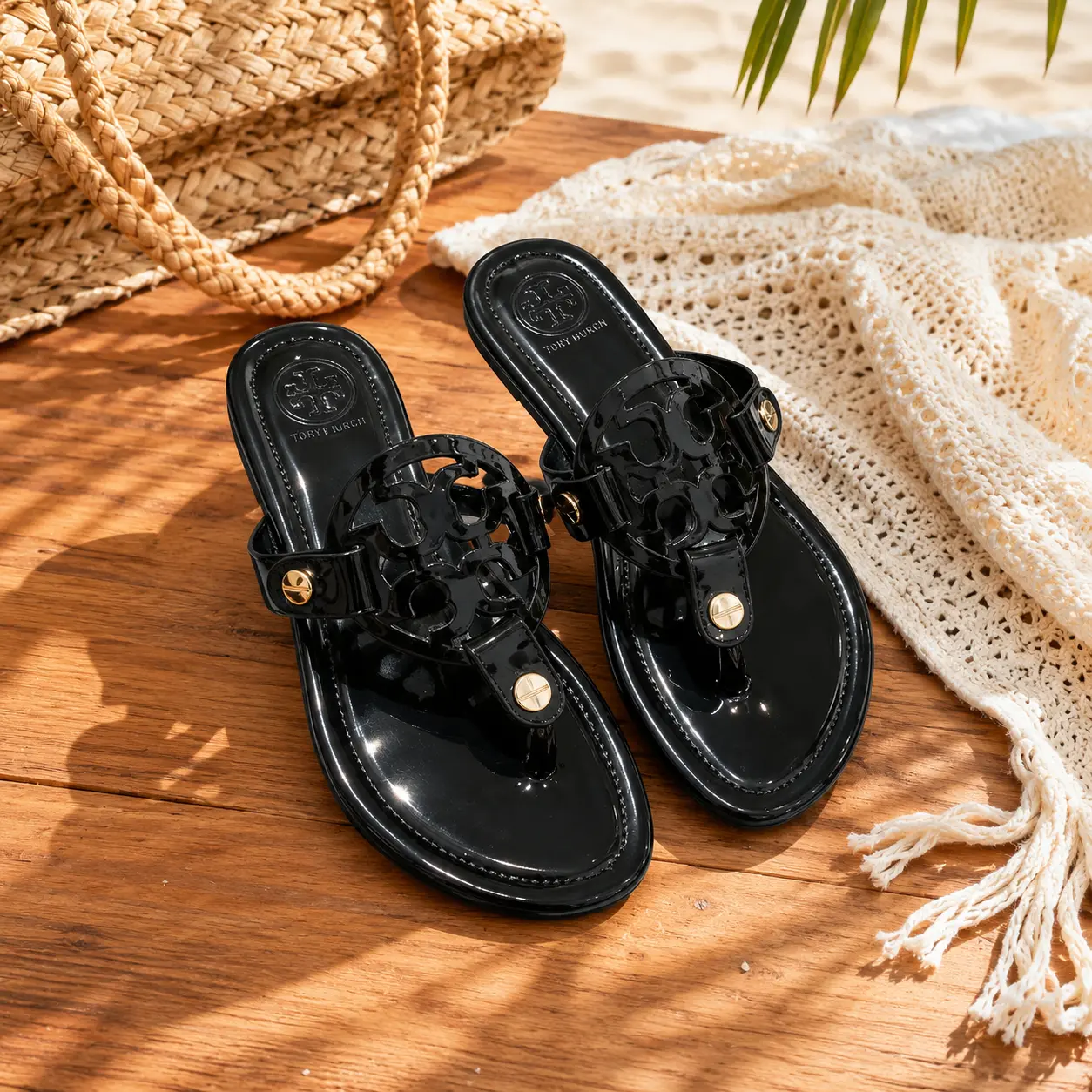 Women's Fashion Flat Flip Flop Sandals, Patent Leather Open Toe Slip On Summer Thong Sandals