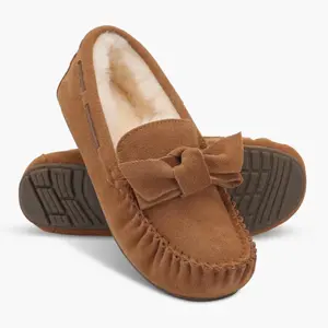 Hammacher Schlemmer Women's Thermostatic Sheepskin Bow Moccasins - Comfortable Footwear for Walking