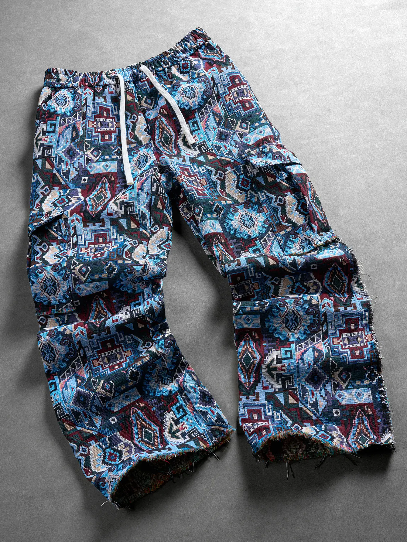 Men’s Retro Street Geometric Tribal Jacquard Cargo Pants – Elastic Drawstring Waist, Relaxed Straight Leg, Breathable Midweight Fabric, Statement Casual Pants for Everyday Wear & Vacations