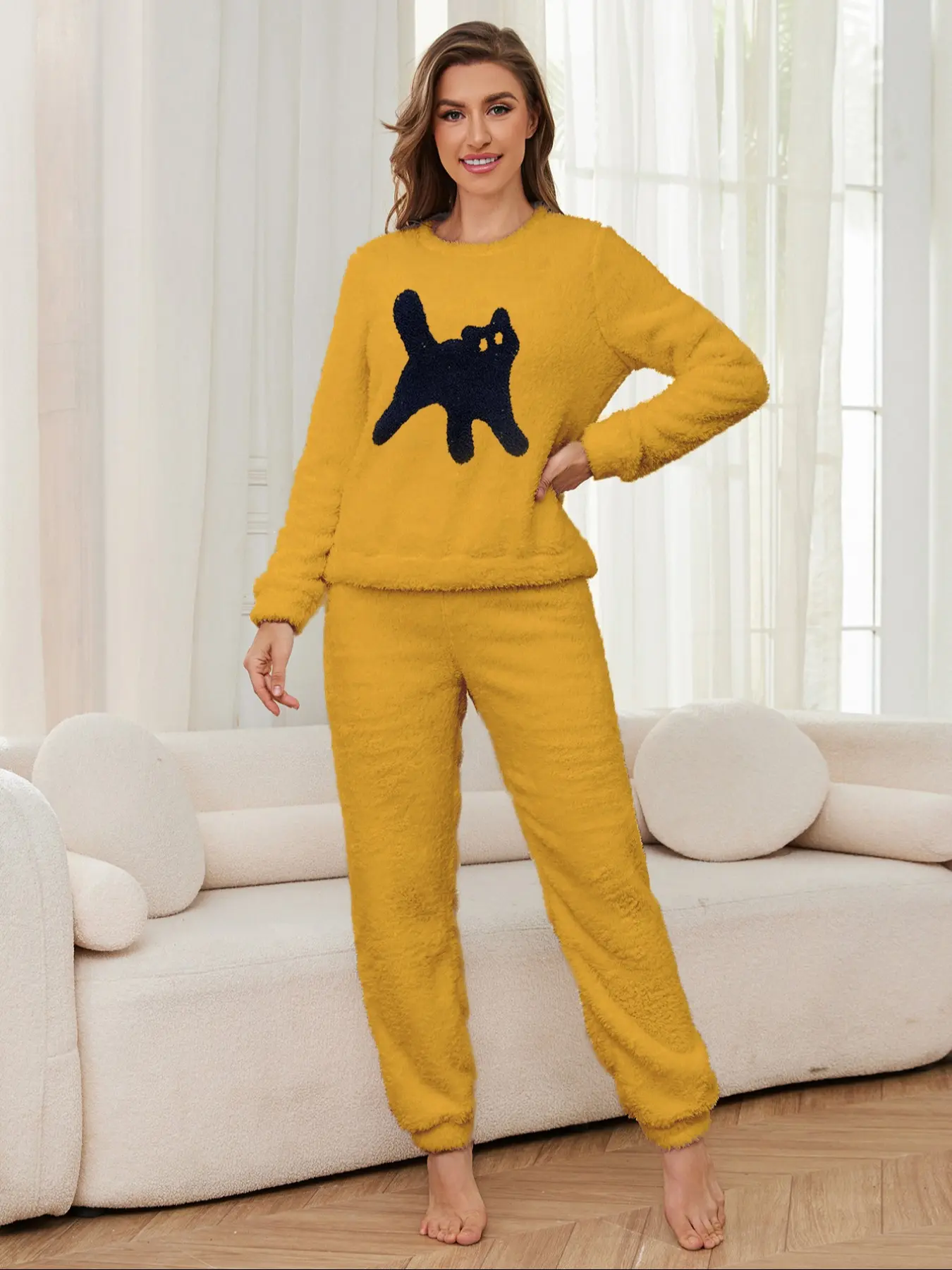 Plush Homecoming Suit Set, Cat Pattern Top, Warm & Comfortable, Casual Heating Choice for Home Wear
