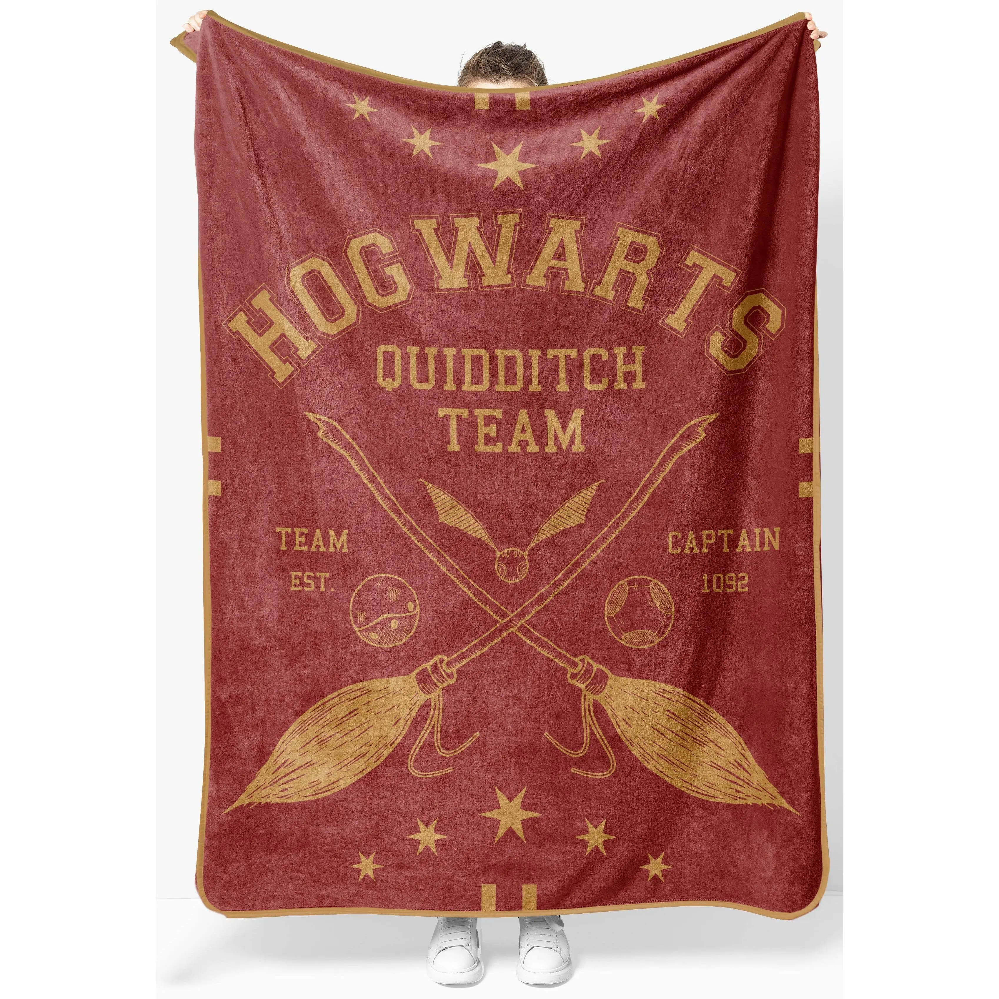 Jay Franco Harry Potter Quidditch Team Cozy Warm Plush Throw Blanket, Ideal for Blanket Gifts, Cozy Warm Blanket