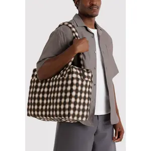 Small Cloud Carry-on