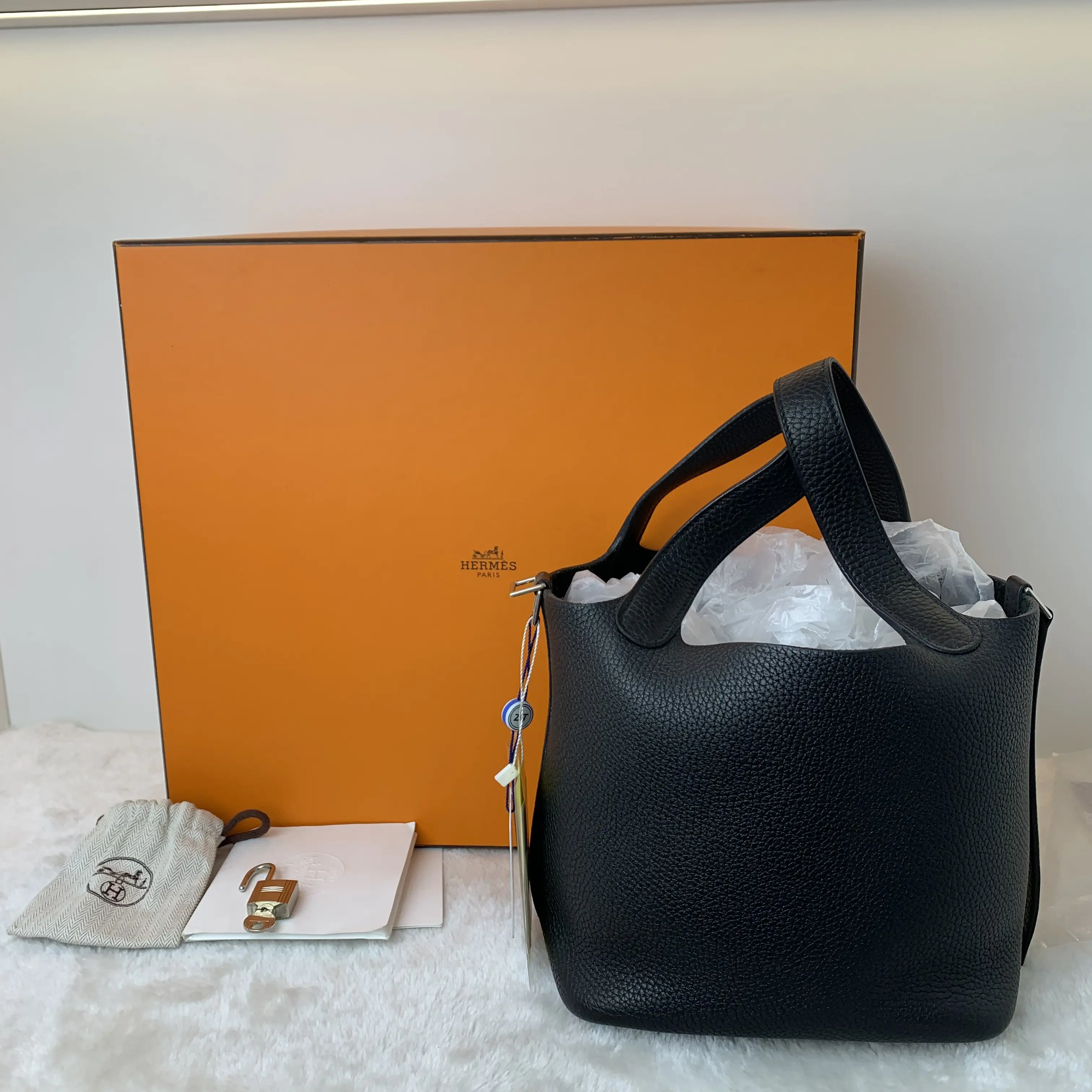 Pre-owned HERMÈS Picotin Lock PM Black Clemence Leather Bucket Handbag, Full Complete Original Orange Box & Accessories Set TKB00000065