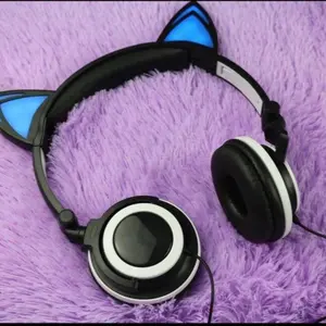 Black and blue kitty headphones