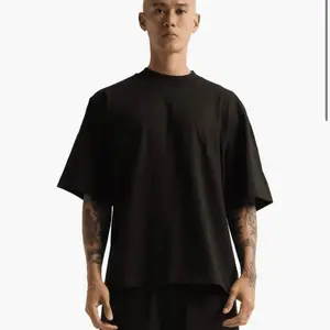 Shaka Wear 7.5 Heavyweight Cropped Tee