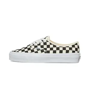 LX Authentic Reissue 44 "Checkerboard" VN000CQA2BO
