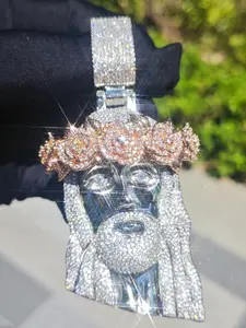 Iced Out Jesus Necklace, Crown of Roses  Full Micro Pave Cubic Zirconia Jesus Head Pendant with Crown of Roses, 20 Inch Rope Chain, Hip Hop Bling Religious Jewelry for Men, Rope Chain Necklaces