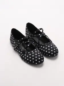 Women's Polka Dot Retro Sweet Girl Flats, Cross Strap Metal Buckle Design, Rubber, Comfortable Casual Single Shoes for Daily Dating, Polka Dot Flats With Cross Strap