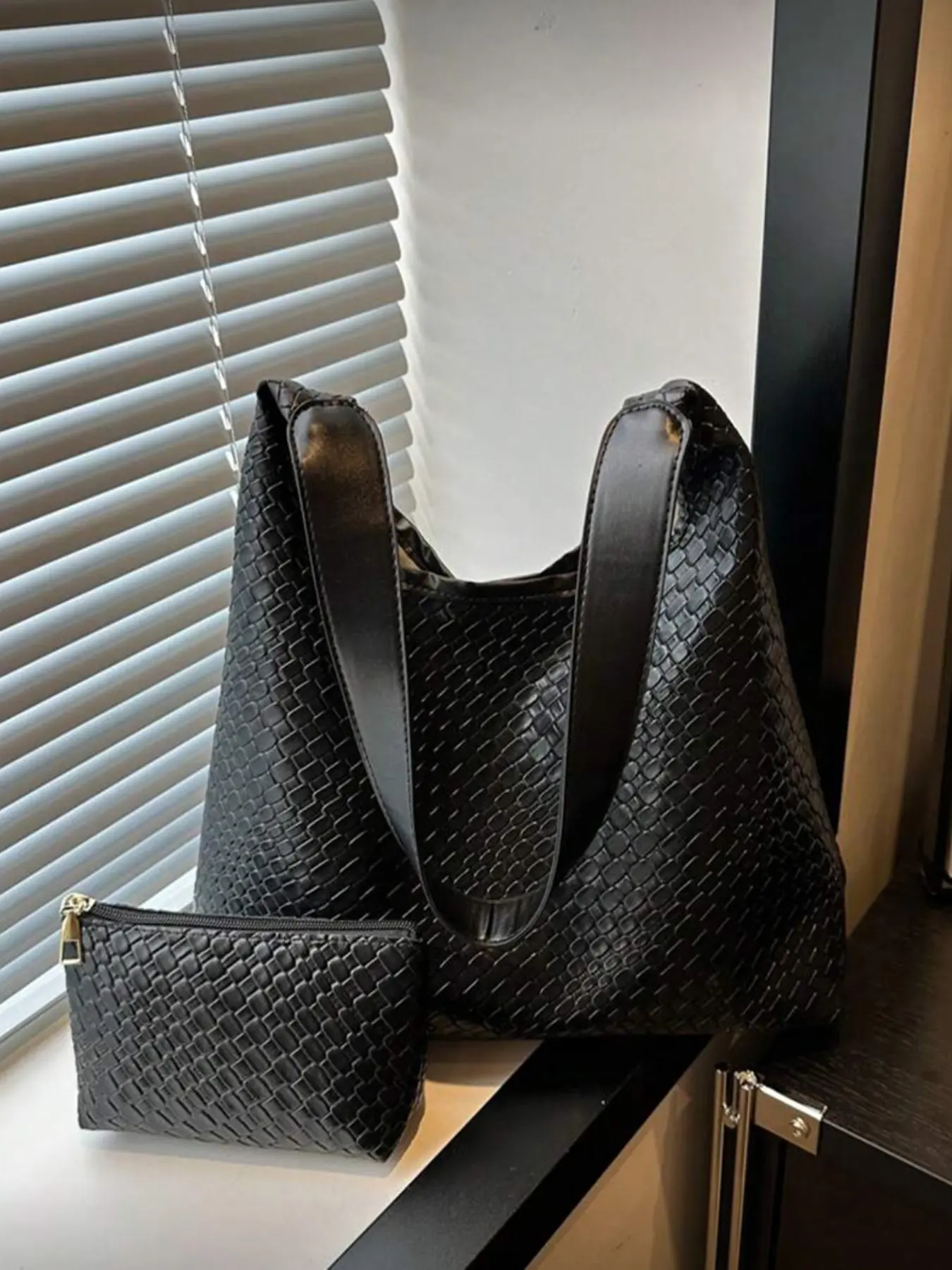 Women's Fashion Crescent Woven Shoulder Bag PU Tote Satchel with Coin Wallet, Versatile Shoulder Bags, Stylish Single Strap Handbag, Casual Commuter Bag, Casual Trendy Purse, Perfect for Daily Use and Casual, Everyday Bags