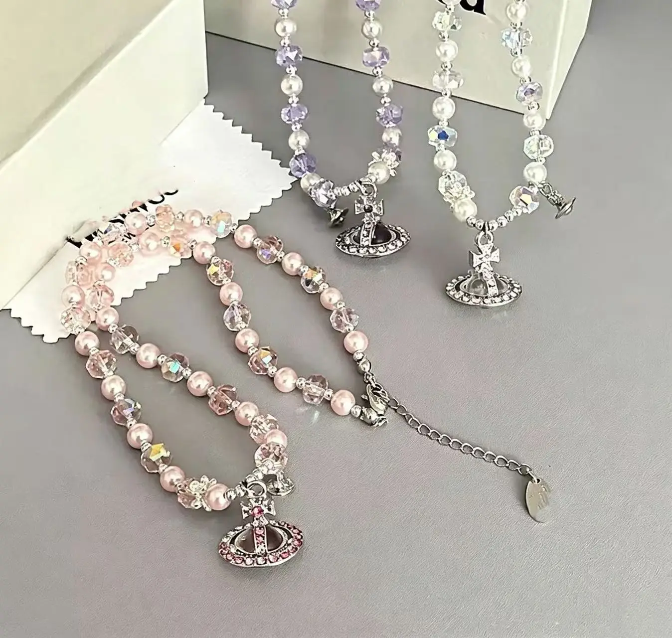 Unisex Y2000 Summer Sweet Diamond-Encrusted Colored Crystal Necklace with Crystal Beads & Small Chain (41-44cm), Classic Versatile Design, Ideal for Daily Wear, Limited Summer Release Fashion Accessory