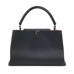 Pre-owned Louis Vuitton Leather Tote Bags Taurillon Capucines MM Black Tote Bag J0043