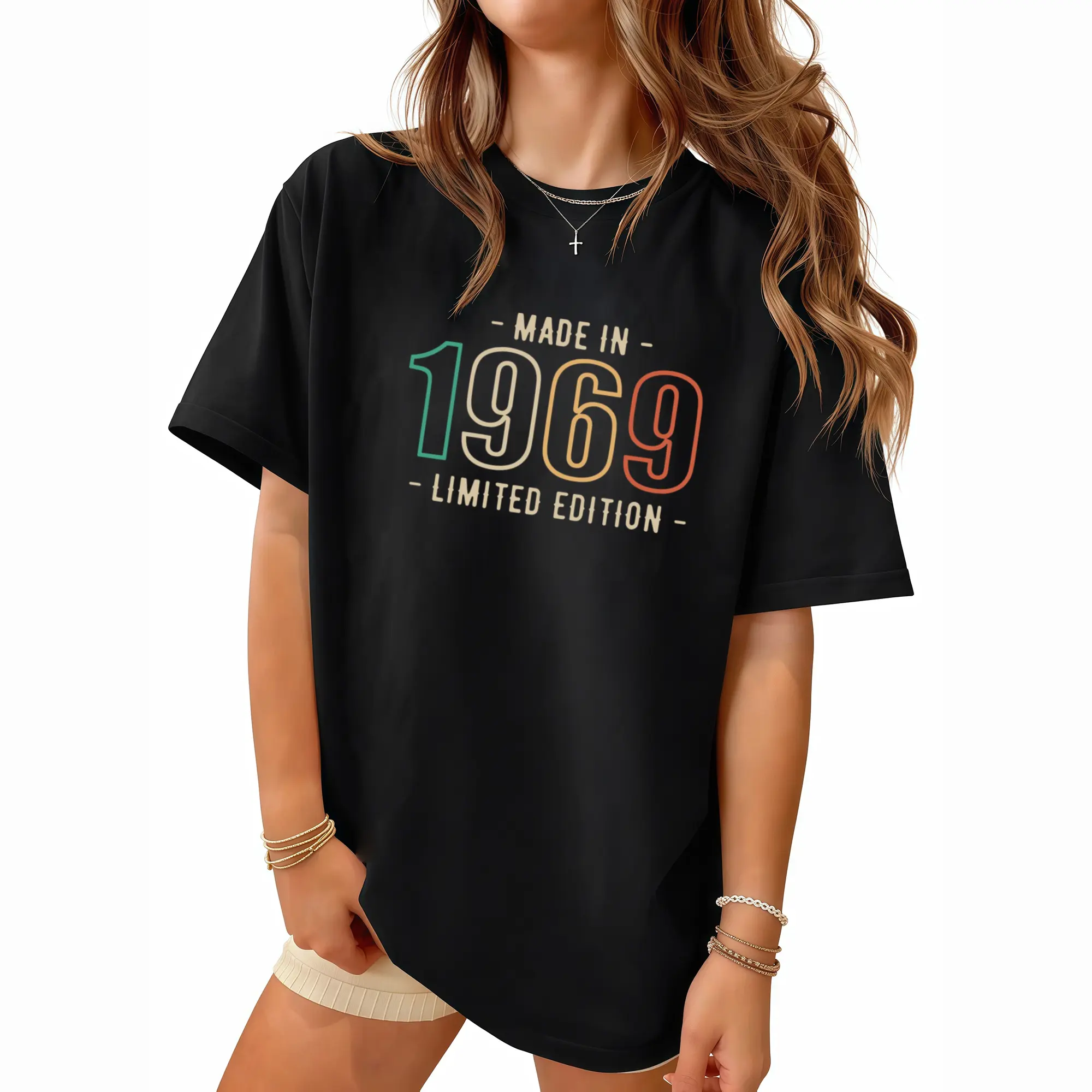 Unisex 1969 Print T-Shirt Vintage Number 1969 Colorblock Casual Round Neck Tee Regular Fit Machine Washable Top for All-Year Wear Retro Style Outfits Happy Mother'S Day Shirt for Mom Best Mom Ever Graphic Tee Gift