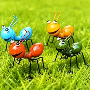 Cute Ant Design Decorative Garden Decoration, Metal Ant Statue, Outdoor Garden Decoration, Garden Sculptures & Statues for Home & Garden Decoration, Ant Garden Ornaments, Garden Accessories