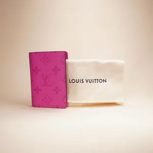 Pre-owned Louis Vuitton Canvas Small Leather Goods Taigarama Pocket Organizer NM Fuchsia