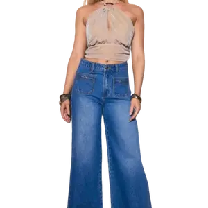 Vibrant Jeans for Women - Trendy Bottoms in American Style - Womenswear Basic Denim