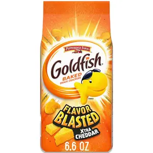 Flavor Blasted Xtra Cheddar Cheese Crackers, Baked Snack Crackers, 6.6 oz Bag