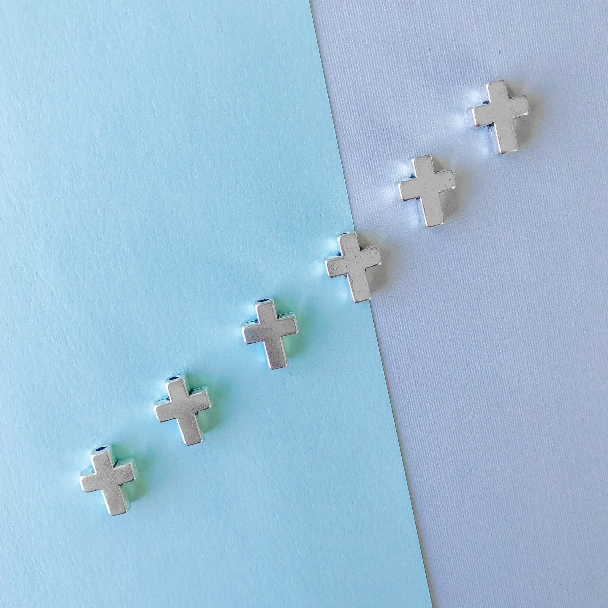 15mm Metal Cross Bead -6 Pack