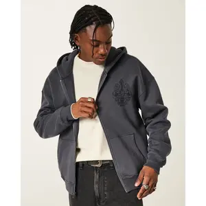 Hollister Feel Good Boxy Zip-Up Graphic Hoodie Hollister Feel Good Boxy Zip-Up Graphic Hoodie