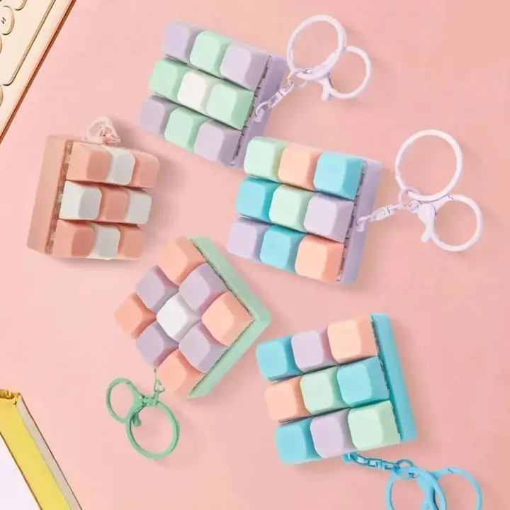 Fidget Keyboard Keychain Toy | 9 Clicky Keys | Stress Relief Decompression Toy for Adults Kids Boys Girls