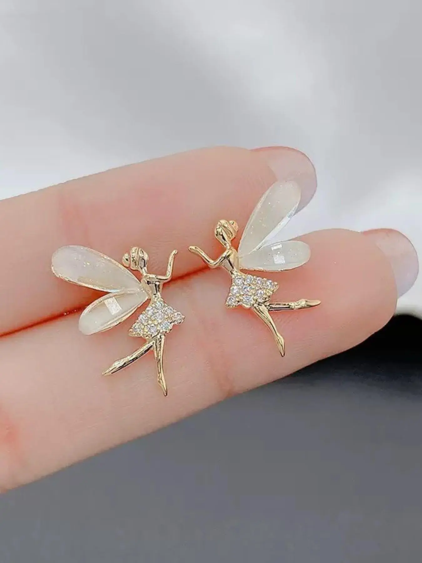 Cute Japanese Korean Style Fairy Ear Studs for Women, Unique Earrings Jewelry, High-End Look, Fashionable Accessory