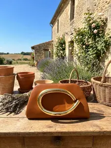 Elegant Tan PU Leather Clutch Bag, Large O-Ring Handle, Luxury Zippered Handbag for Daily & Evening Use, All Seasons