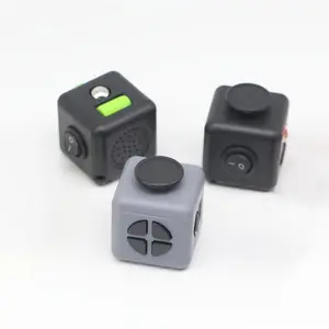 Fidget Toys Finger Exercise Squeeze Slide Multi-Style Play Multi-Functional Play Six-Sided Relax Toy, Manual Press Cube Toy