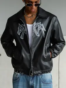 One piece men’s jacket with a turn-down collar and letter print, urban casual style, zip closure paired with side pockets and white stripes at the sleeve cuffs; the fabric drapes well and has structure. Suitable for urban men’s everyday commuting, casual