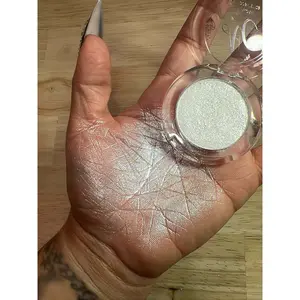 Pearl Multi-Chrome Highlighter