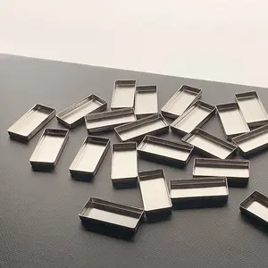 Kitpak Small Pans Set of 40