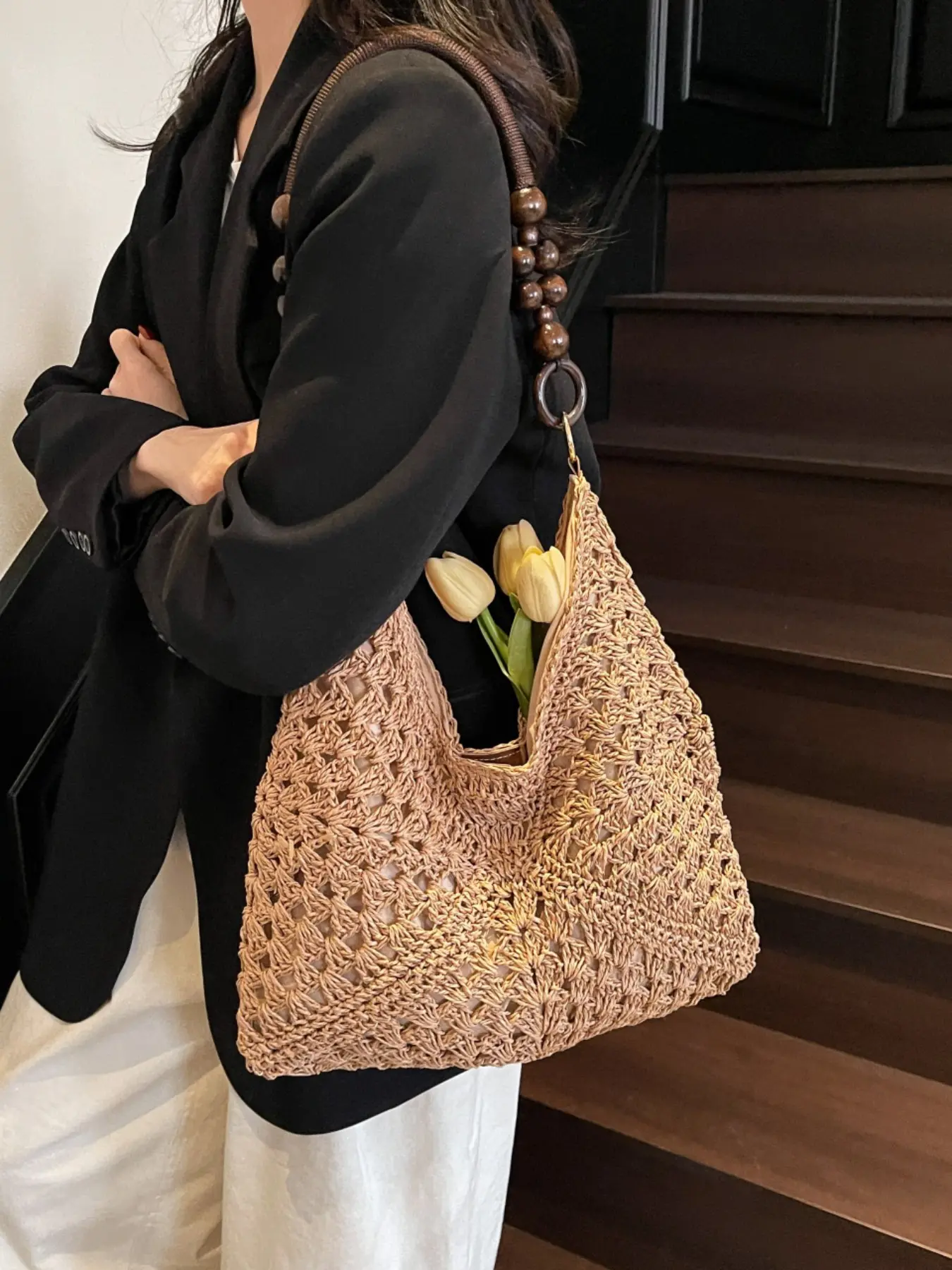 Fashion Straw Woven Crossbody Bag, Large Capacity Handbag, Versatile Shoulder Tote, Hollow Out Garden Style, Casual Beach Bag, Fashionable Straw Bag, Bohemian Straw Bag, Boho Style Crossbody, Boho Shoulder Bags, Fashionable Daily Crossbody