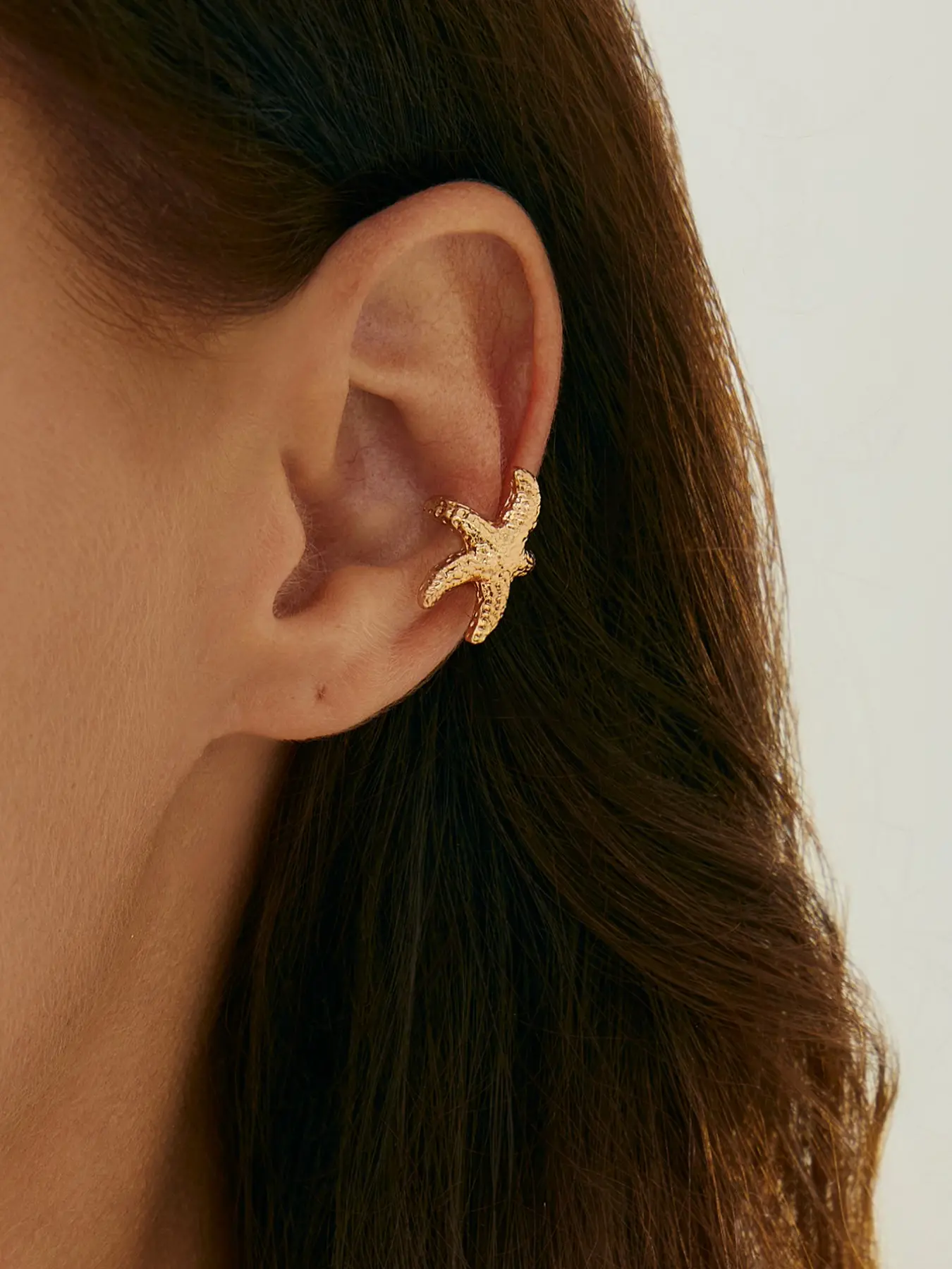 Women's Alloy Earrings, Ear Clips, Plain Design, All-Season Wear, No Choking Hazard, Ca Prop 65 Compliant, Stylish Accessory for Women