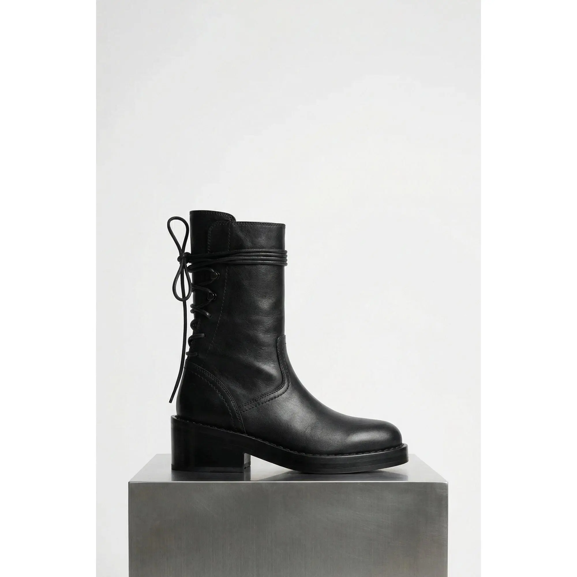 Ann Demeulemeester Henrica Ankle Boots In Black