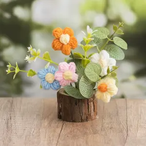 Father’s Day Handmade Crochet Potted Flower Ornament Creative Yarn Craft Desktop Decor Gift for Best Friends Girlfriends Moms Birthday Mother’s Day Desk Plant Decorative Bouquet