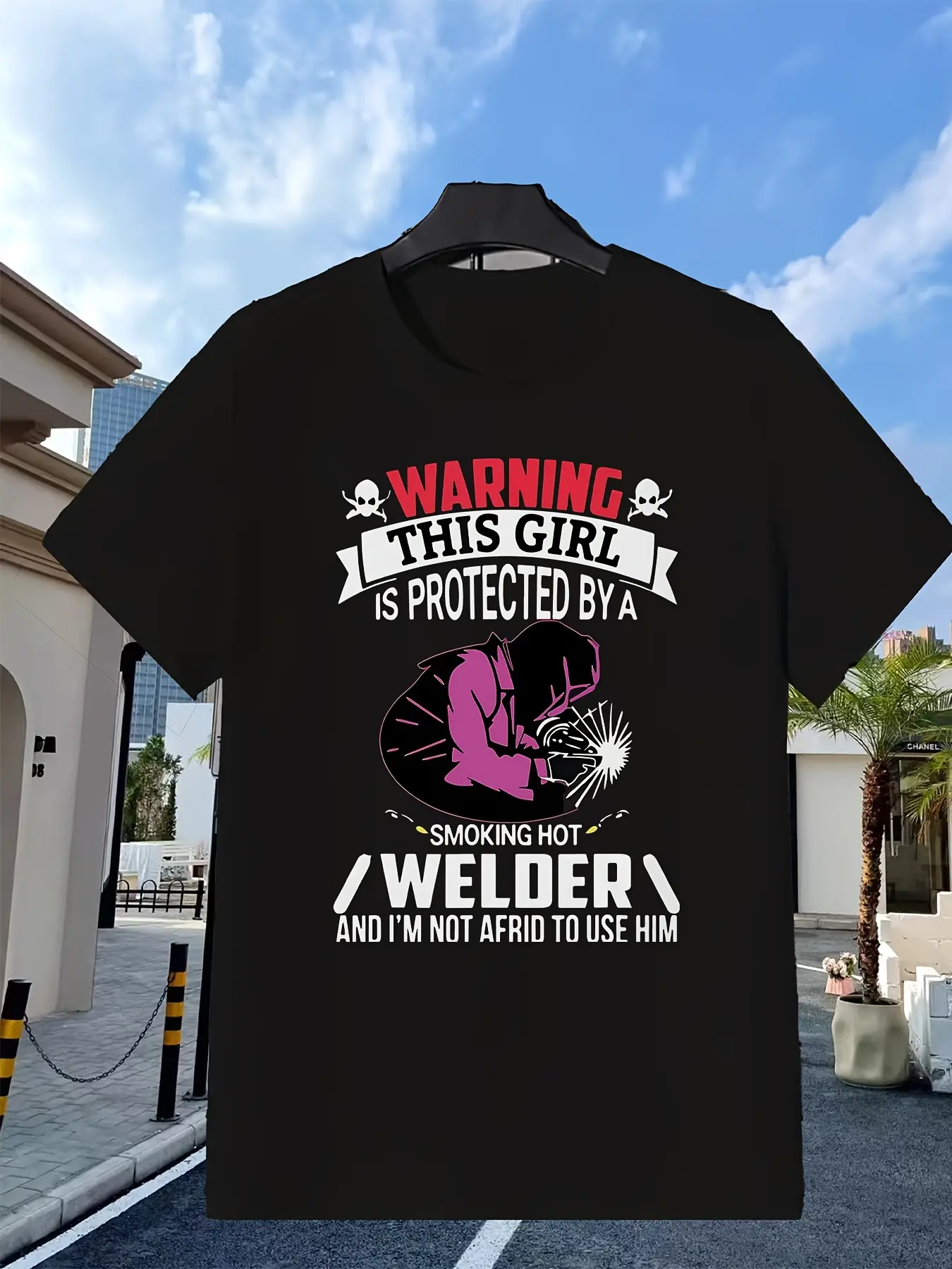 Retro Style Tee Welder Welding Girlfriend Warning unisex soft cotton short sleeve t shirt, vintage graphic casual tee for men women teens, perfect birthday holiday gift for camping travel gym daily street  wear