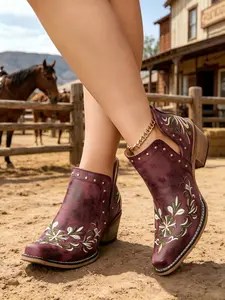 Women's Western Cowboy Style Rivet Floral Embroidery Jeans Boots, Vintage Pointed Toe Wood Grain Heel Ankle Boots, American Chic Versatile Short Boots