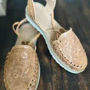 Caramelo - tie up huaraches Girl Women Shoe Footwear Sandal Summer Comfort