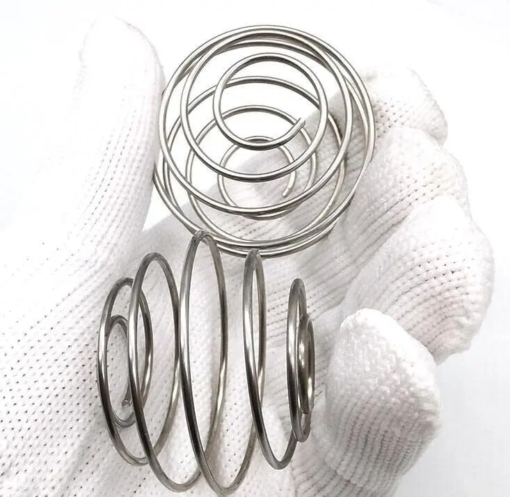 6Pcs Durable Stainless Steel Nutrition Mix Shaker Balls with Cover - 2.1in x 1.7in Corrosion-Resistant Wire Whisk Strainers, Bar & Kitchen Mixer Tools for Most Bottles, US Stock Utensils