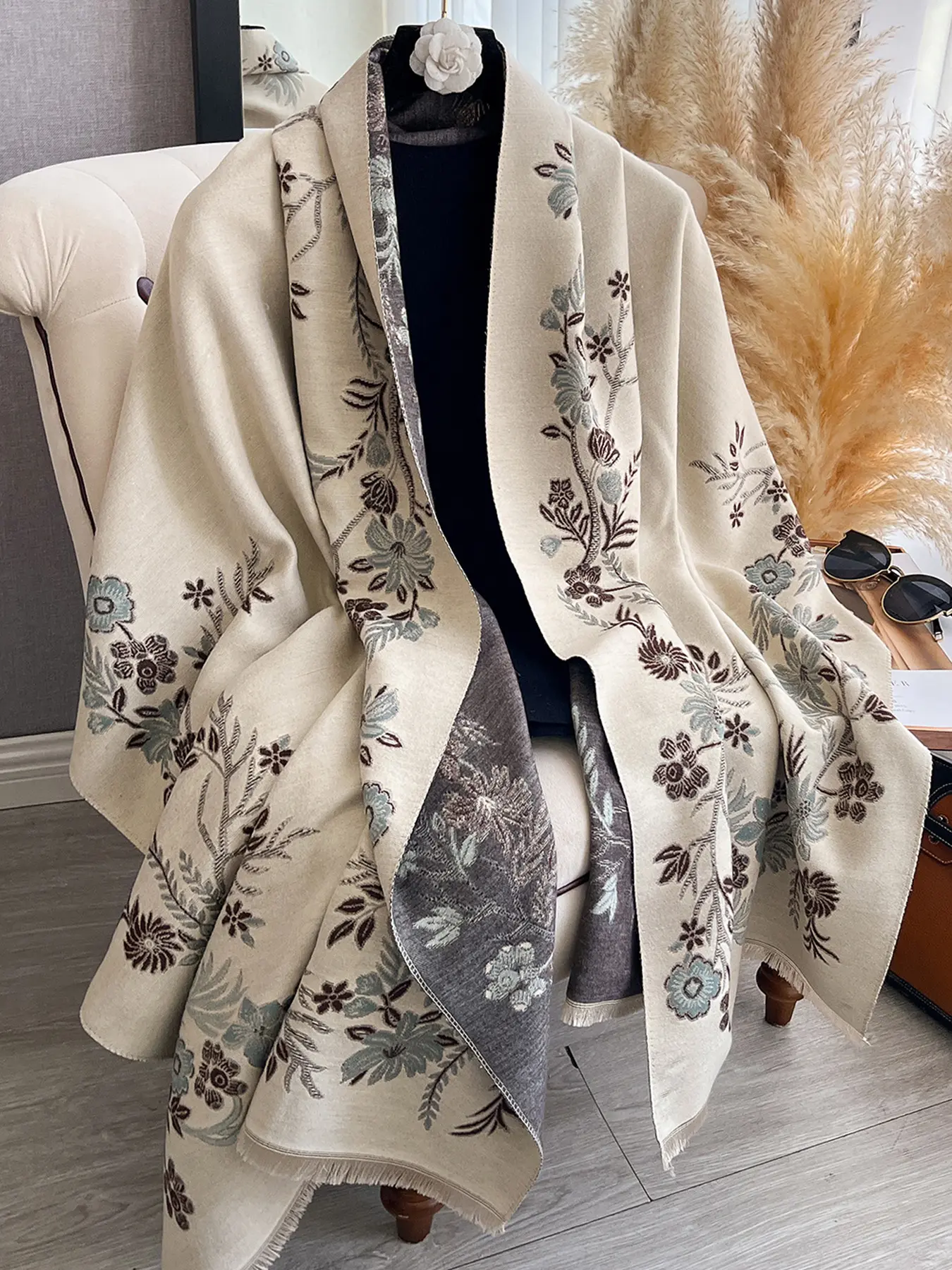 Women's Elegant Floral Pattern Fringe Scarf, Soft Warm Tassel Decor Shawl Wrap for Fall & Winter, Fashion Accessory for Women, Boho Style Shawl