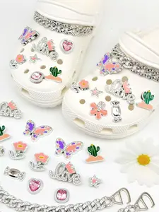 17 Piece Sweet Cool Sparkle Butterfly Shoe Clip Set, Silver Color Flower Cactus Chain Shoes Decor, Luxurious Metal Shoe Accessories, Rhinestone Shoes Charms