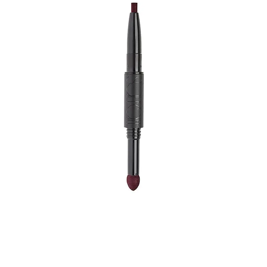 Surratt Smoky Eye Baton in Canons De Beaute Surratt Smoky Eye Baton in Canons De Beaute
