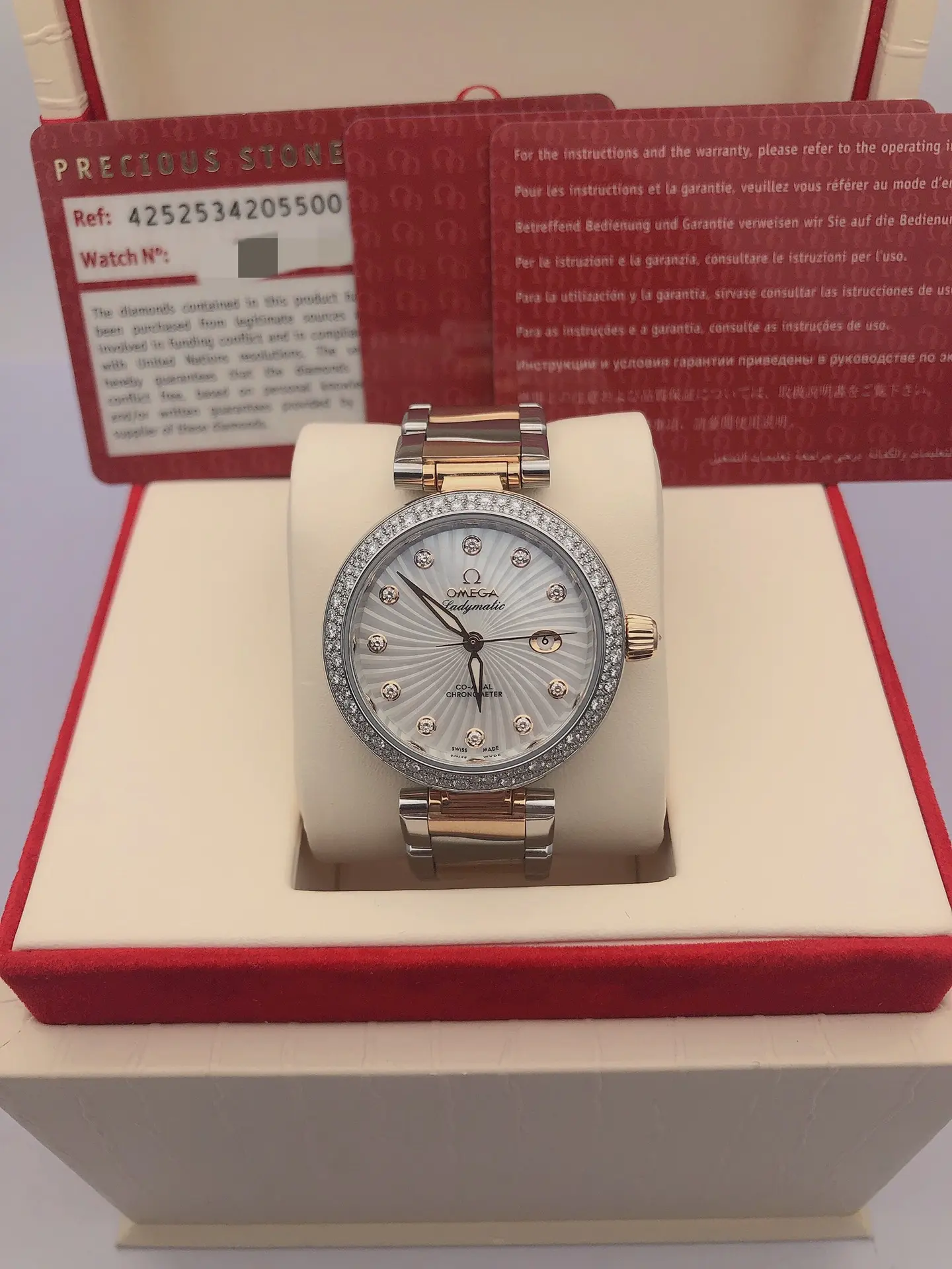 Omega Butterfly Series automatic mechanical wristwatch with red gold case set inlaid with diamonds — complete set（watch）