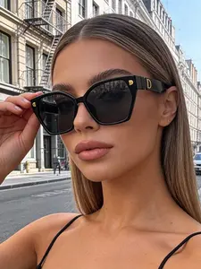 Square Vintage High-End Sunglasses for Men and Women, Fashionable Sexy Outdoor Street Photography, Luxurious Travel Vacation Shades, Trendy Vintage Sunglasses