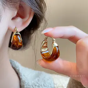 1 pair Amber Resin C-Hoop Earrings Gold Plated Vintage French Style Huggie Ear Cuffs Fashion Jewelry For Party,Daily Wear, idea gift for girlfriend, women,Teens