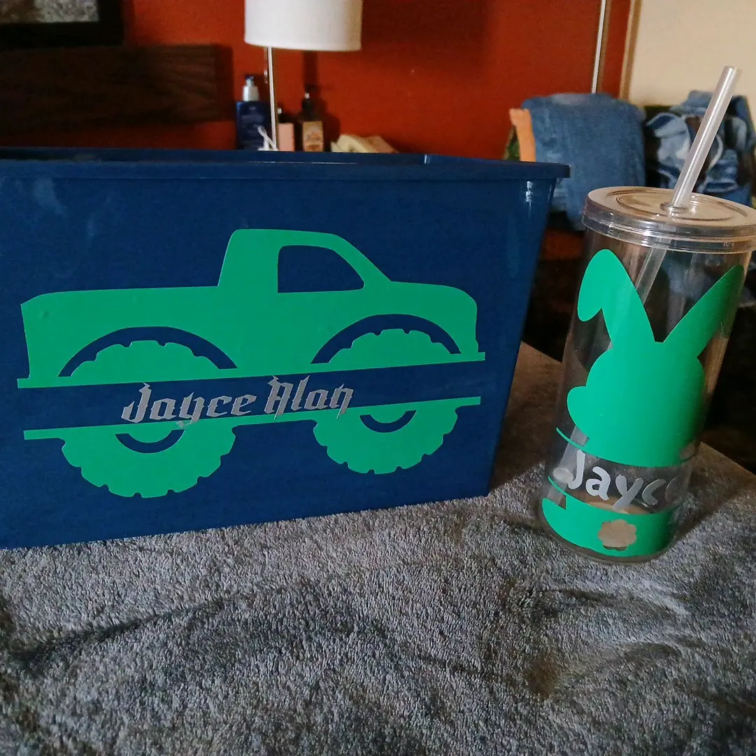 costumized Easter basket with cup