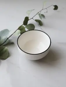 Marcel Ardani 'The Minimalist Collection' White Bowl with Black Rim – 4.5 Inch Ceramic Elegance