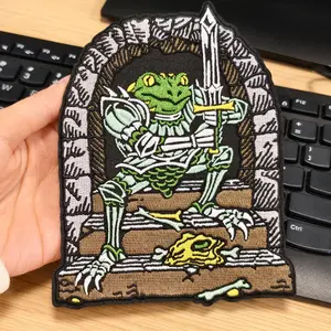 Frog Knight Embroidered Patch, Stylish Geometric Embroidery Design, 1 Count Iron on Patch for Clothes, Jacket, Hat, DIY Clothing Accessories for Women & Men