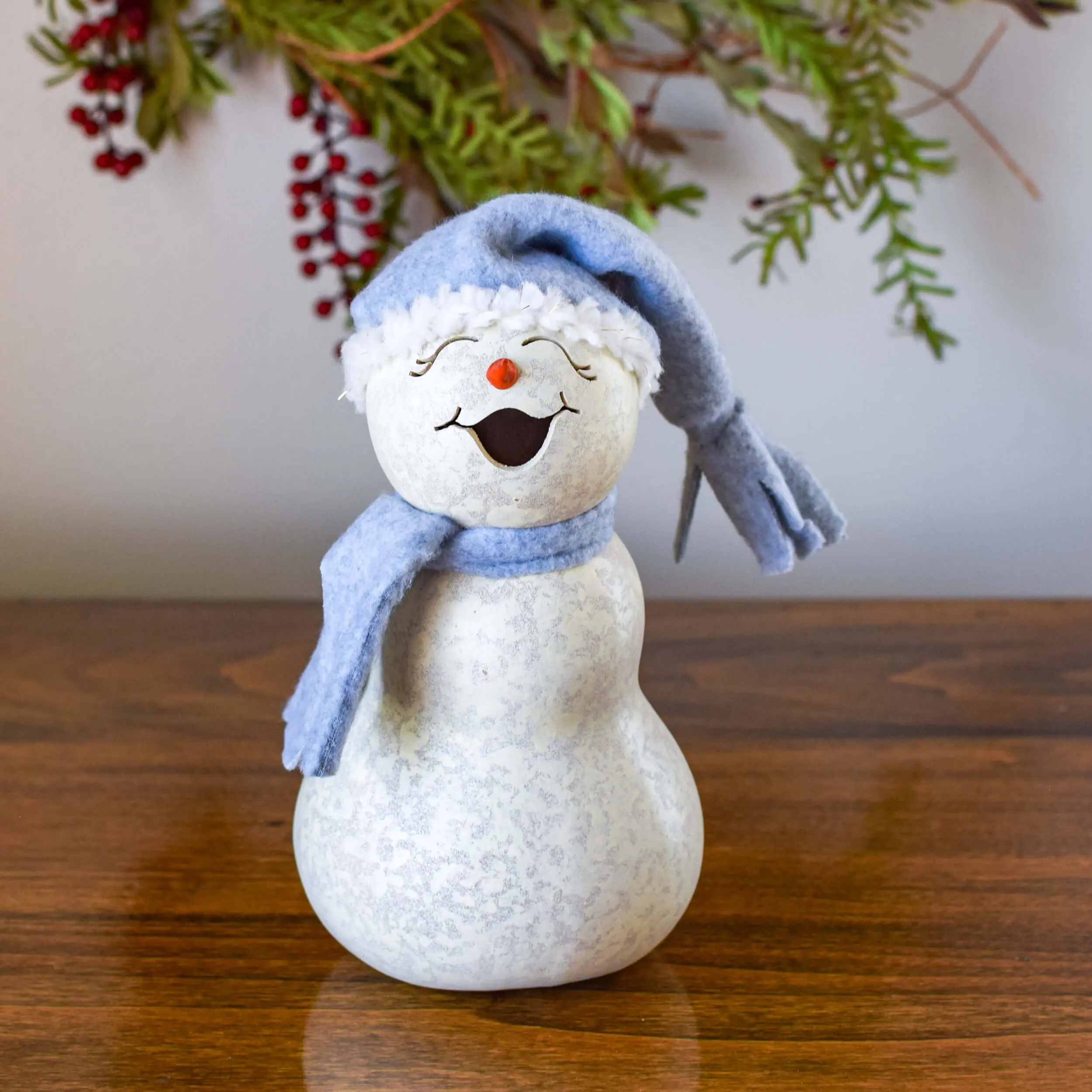 Hand-Crafted Snowman Gourd - Frostworth Small Girl