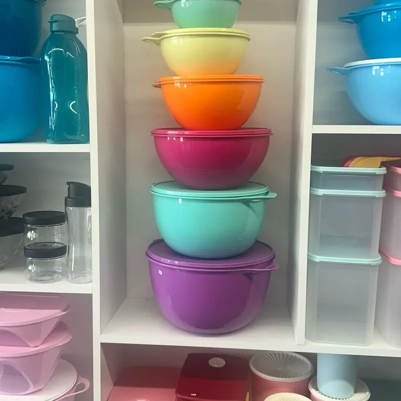 Tupperware set Tupperware set
