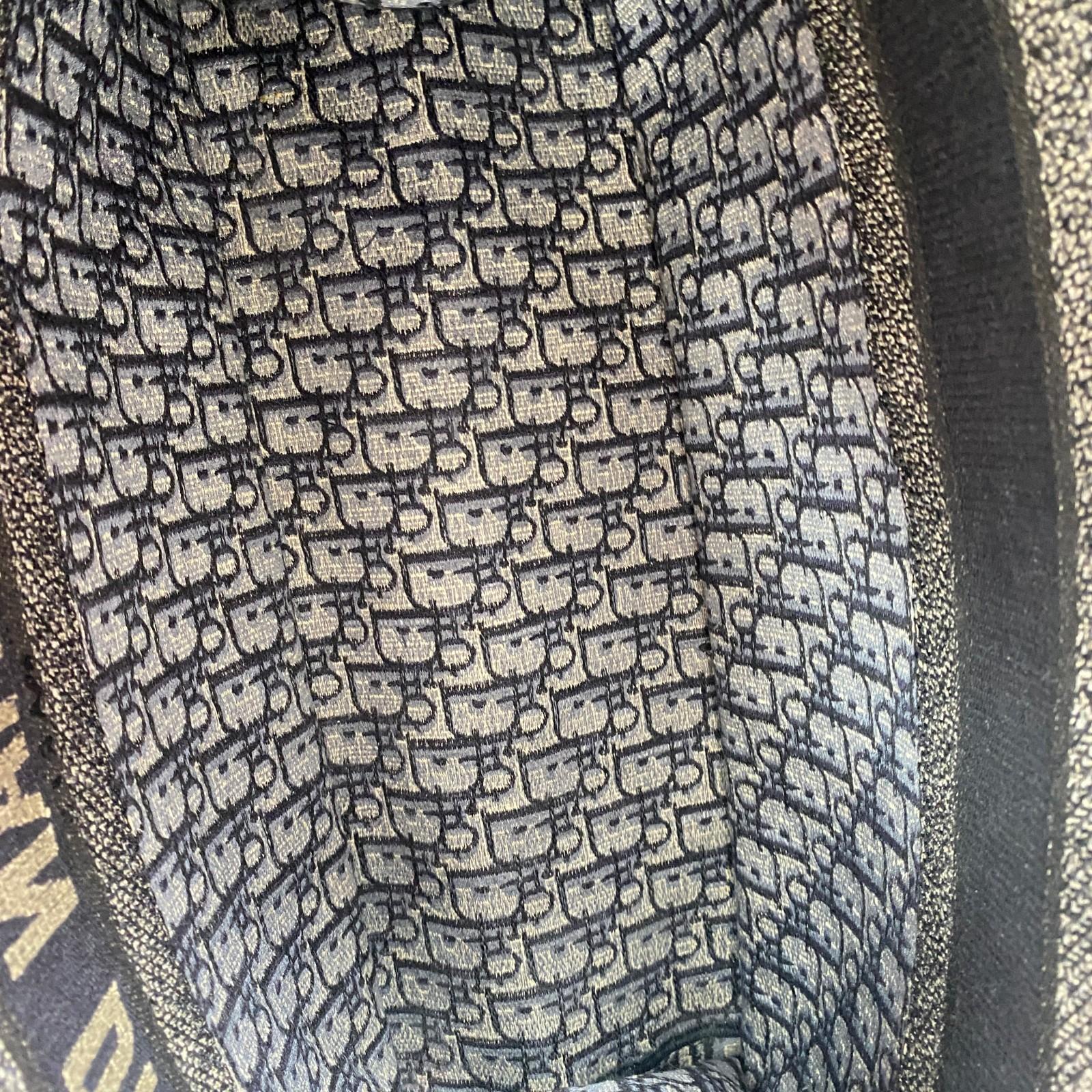 Pre-owned Dior Premium Dior Oblique jacquard canvas Shoulder Bags Christian Book Tote Large, Oblique Jacquard, Navy/Beige, Authenticated.qg1288#